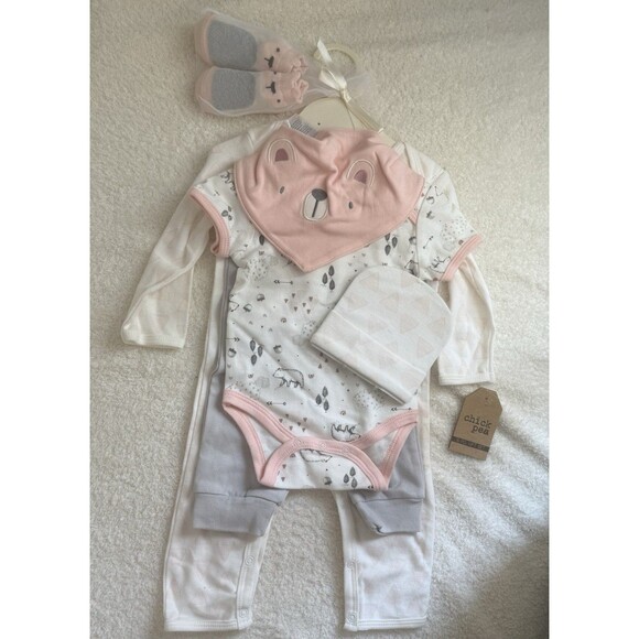 Chickpea Baby Girl 6-Piece Gift Set Size 3-6 Months Cute Bear Light Pink NWT - Picture 1 of 16